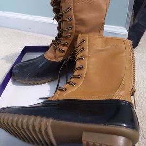 Madden Girl Rain/Snow Boots